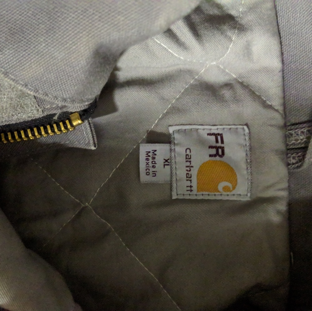 Carhartt Flame Resistant XL jacket - Picture 3 of 4
